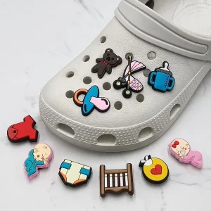 1Pcs-Love-Baby-PVC-Shoe-Buckle-Accessories-DIY-Bottle-Baby-Carriage-Shoes-Upper-Pins-Decoration-Sandal
