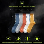 1pair-Basketball-Socks-For-Men-S-Autumn-And-Winter-Breathable-And-Odor-Resistant-Black-And-White-3