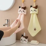 Coral-Velvet-Pocket-Cat-Embroidered-Hand-Towel-Bathroom-Hanging-Absorbent-Towel-Kitchen-Bathroom-Square-Towel-2