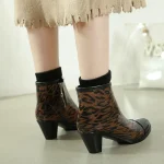 Rain-Boots-Luxury-Designer-Women-Chunky-Heels-Rubber-Shoes-Waterproof-Pvc-Garden-Work-Galoshes-Ankle-Boot-2