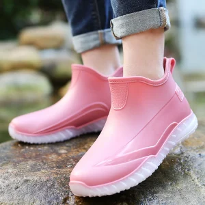 Rain-Boots-Women-Walking-Non-Slip-Waterproof-Ankle-Rainboots-Rubber-Ankle-Rain-Boots-Frosted-Outdoor-Rain-1
